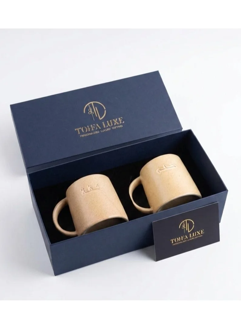 تحفة لوكس طقم أكواب توهفا لوكس دريم & ترست الخزفية (قطعتان) – إنجليزي وعربي – بلون الصحراء الدافئ | 300 مل لكل كوب